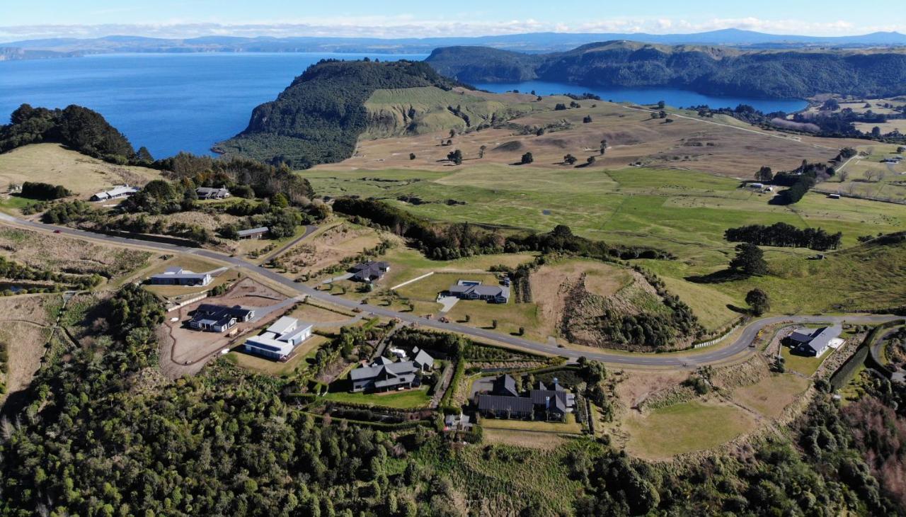 The Lakeview House Tauposee Exterior foto